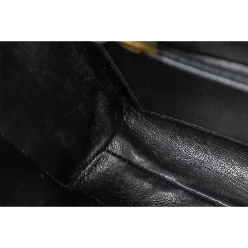 CHANEL 黒 レザー キルティング手袋